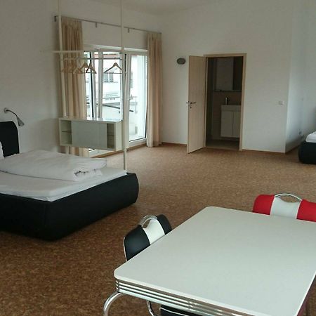 Dreikoenig Aparthotel Crailsheim Phòng bức ảnh